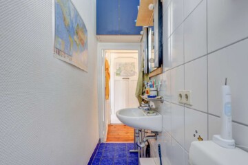 Badezimmer Whg 31_2 - Großzügig wohnen im Wedding: 4 Zimmer, Balkon, Sauna & viel Potenzial