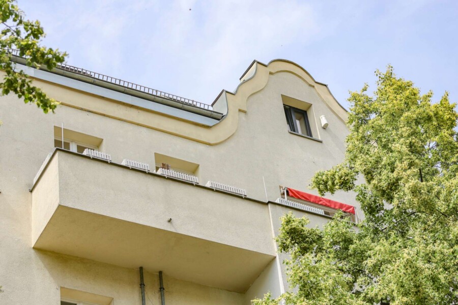 Großzügig wohnen im Wedding: 4 Zimmer, Balkon, Sauna & viel Potenzial, 13351 Berlin, Etagenwohnung