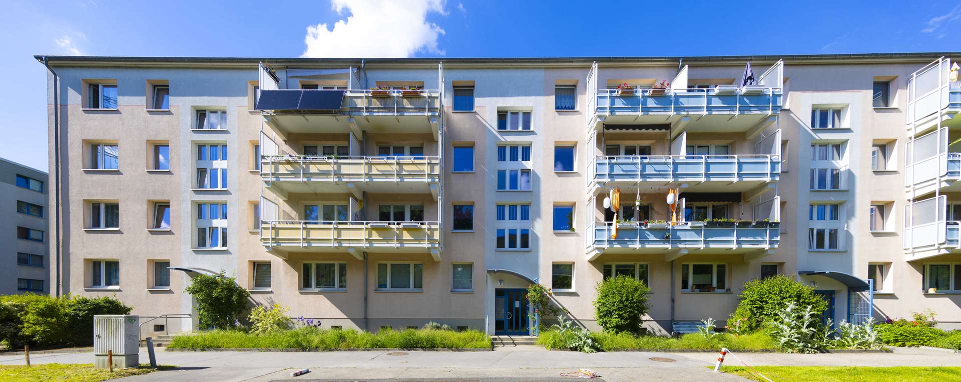 Außenansicht - Helle 3-Zimmer-Wohnung – ruhige Lage in Pankow-Süd und sofort bezugsfrei