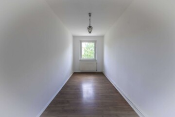 Zimmer 1 - Helle 3-Zimmer-Wohnung – ruhige Lage in Pankow-Süd und sofort bezugsfrei