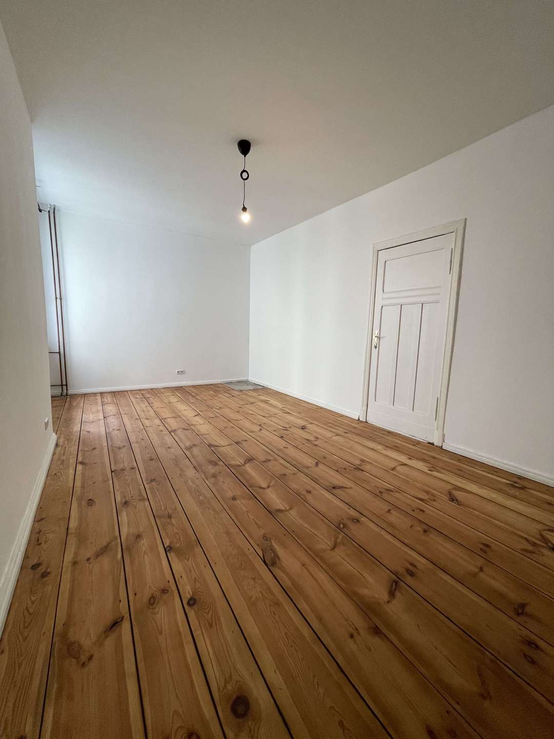 Wohnzimmer - 2-Raum-Wohnung in Berlin Wedding